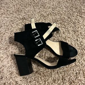 Nine West ankle strap black sandals size 9